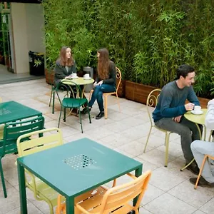 Pere Tarres Hostel Barselona